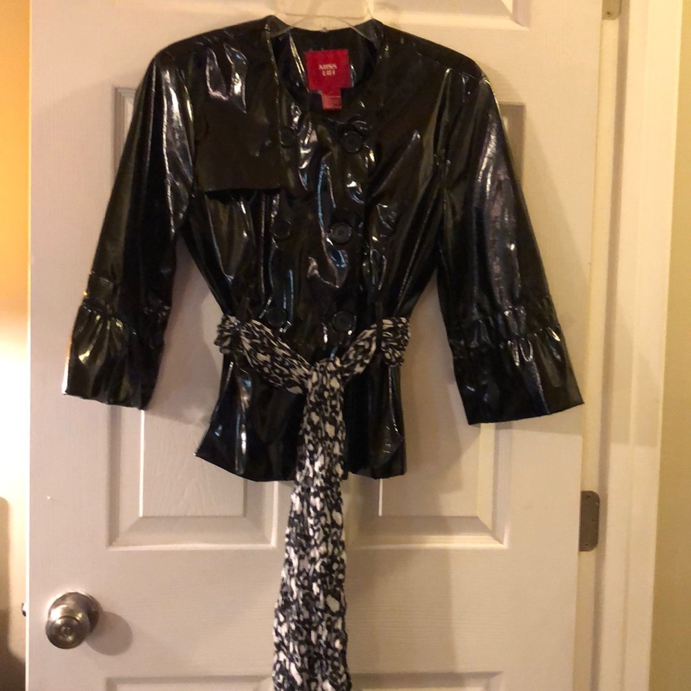 Black jacket - Picture 3 of 3
